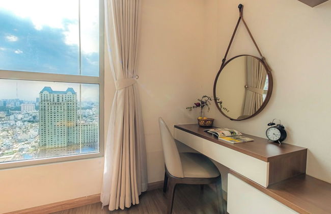 Cozy- Vinhomes Central Park Apartments - Photo 18