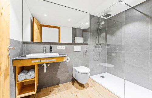 SCHWARZENBACH - Apartments & Rooftop Pool - Foto 26