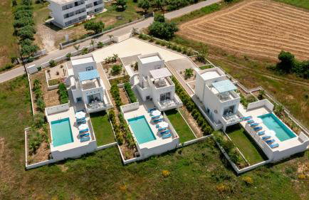 XENOS Villa 5 with a private pool near the sea - Foto 12