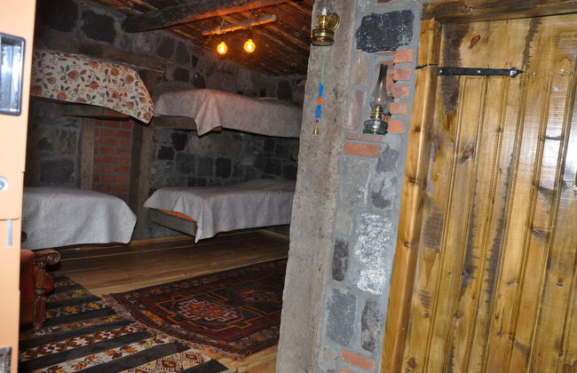 Doğunun Taş Evleri - Foto 13