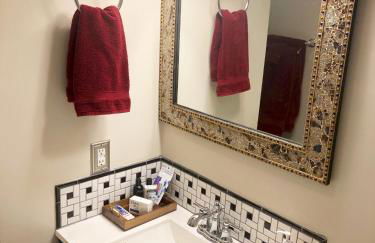 Historic Home in St Louis near Busch Stadium, Arch - Photo 17