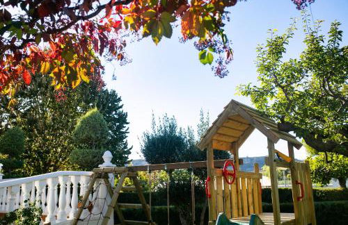 Lujosa Casa Rural el Altico con barbacoa, chimenea y zona infantil - Foto 12