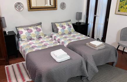 House in Central Todi with Sensational Views of Surrounding Countryside - Photo 27