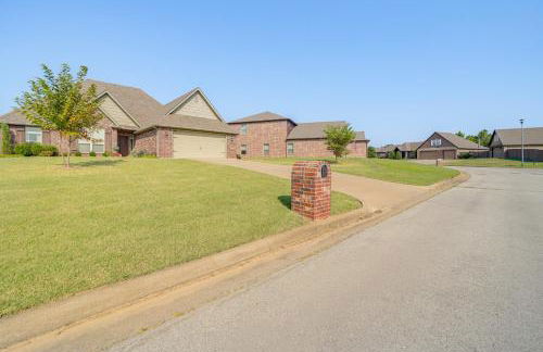 Trail Access and Patio Peaceful Tulsa Area Retreat - Foto 26