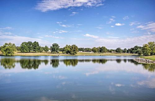 Lakefront A-Frame Cabin with Community Perks - Foto 38