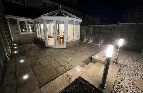 Cotswold apartment with private parking! - Foto 16