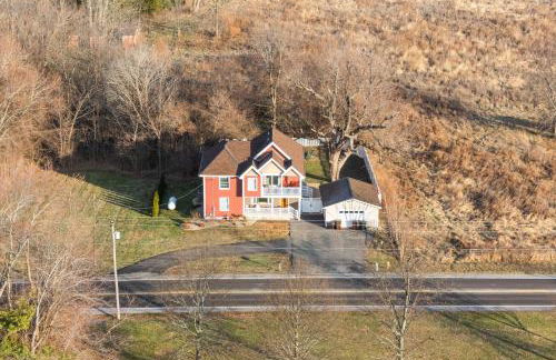 7 Mi to Cedar Point Retreat with Hot Tub and Gazebo - Foto 45