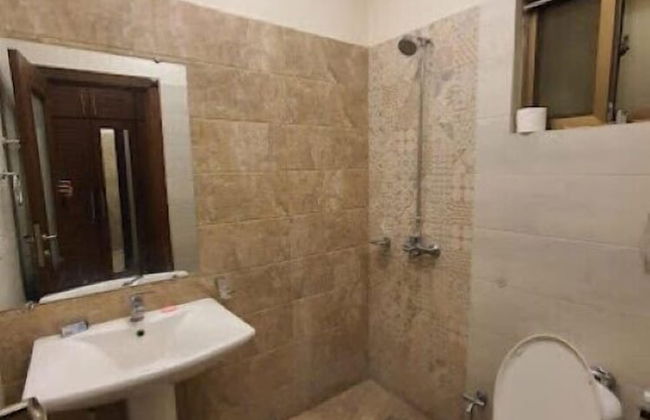 Grand Luxury Apartments - Photo 8