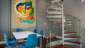 3-Story Townhome Free Parking Private Patio Washer-Dryer - Foto 2