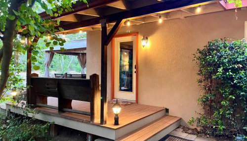 Riverfront with EV charger - Sequoia River Cottage - Foto 2