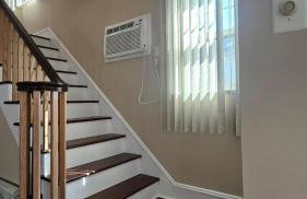 The Heart of Hicksville House - Photo 5