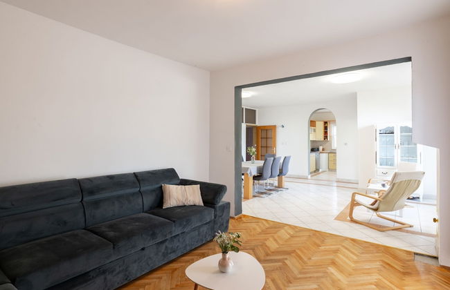 House Rose With Garden and Pool - Foto 14