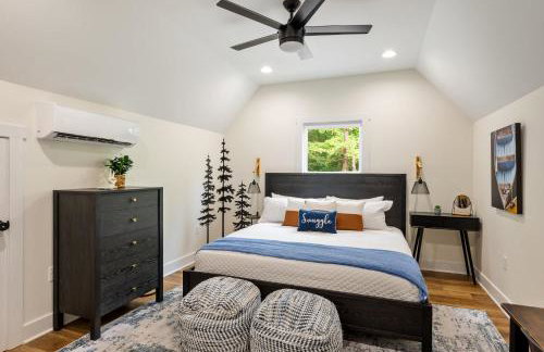 White Pines Lodge- Wooded Retreat - Foto 4