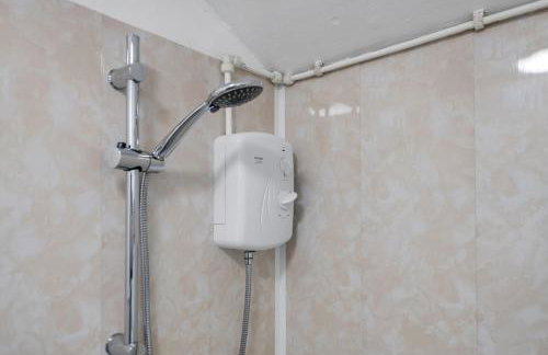 1Bed Contractor & Pilot flat - Parking & FAST WiFi - Foto 20