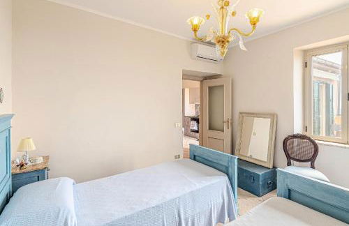 Mary's House - Photo 31