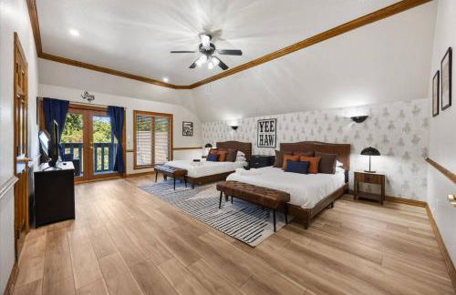 Texas Country Oasis | Near Stockyards & Arlington - Photo 31