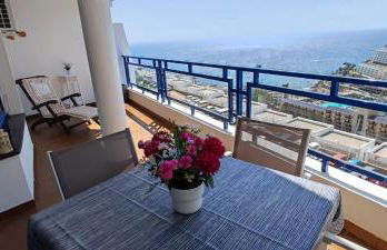 Ocean view apartment in Taurito, Mogan - Top Floor - Photo 4