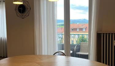 Bright F4 apartment close to everything - Foto 3