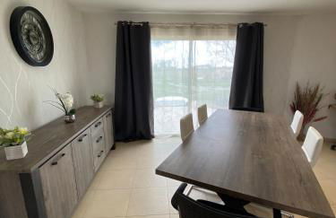 "La Bressolaise" Idéal familles, piscine, calme - Foto 21