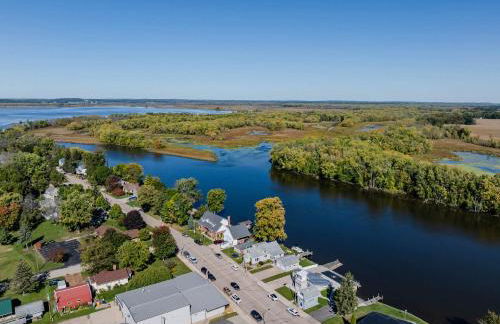 Wolf River Multi-Family Retreat - Sleeps 14 Pontoon Boat Paddle Boards Firepit - Foto 31