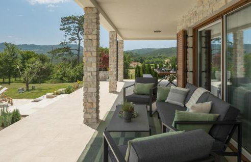 Amazing Home In Strped With Wifi - Photo 22