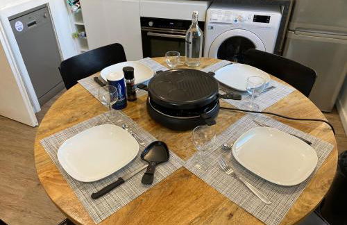 LE NID DE LA PIRAZ - Parking, Balcon & Netflix ! - Foto 5