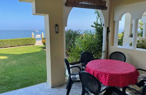 El Lobo de Mar Estepona - Photo 1