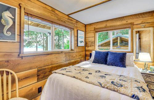 Outdoor Kitchen and Canal Views Cabin in Quilcene! - Foto 18