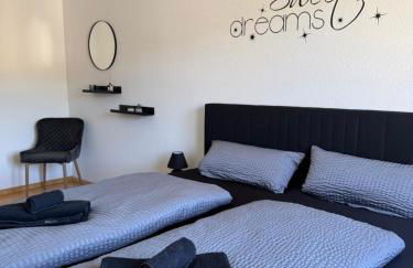 Emelies Sonnenwohnung mit Balkon - Foto 18