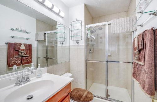 Near Golfing and Green Spaces Upper Marlboro Home - Foto 12