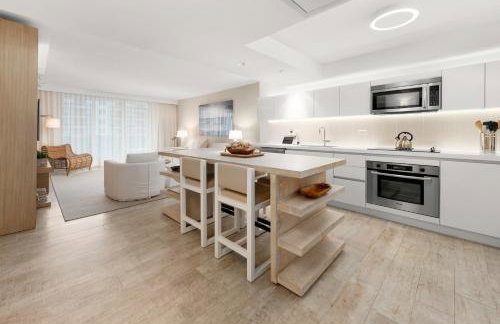 Oceanview Private Condo at 1 Hotel & Homes -1408 - Photo 3