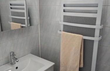 beautiful apartment with garden - Foto 13