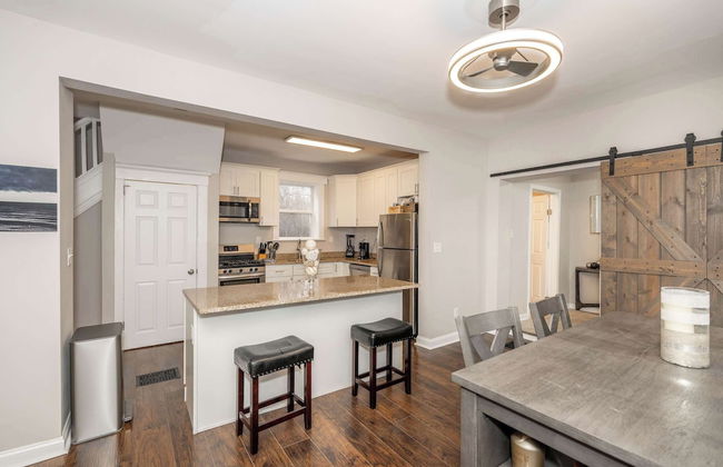 Queen City Homestead For 6! - Foto 17