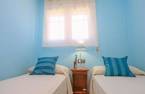 LITORAL COSTA DORADA - VILLA LAURA Only families - Photo 29