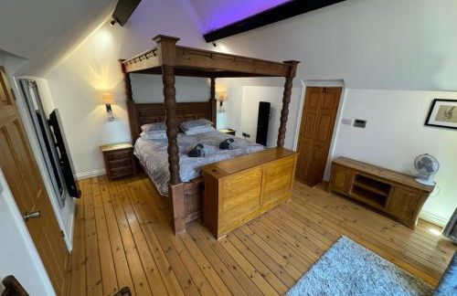 Castle House Holiday Home - Photo 28