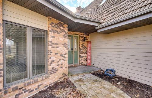 All-Season Lodge 40 Acres Walk to Elkhart Lake! - Foto 34