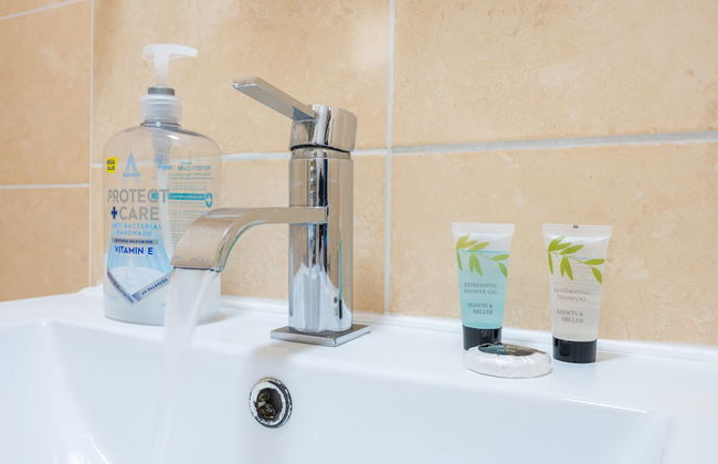 Llansannor Drive by Tŷ SA - Free Parking - Photo 23