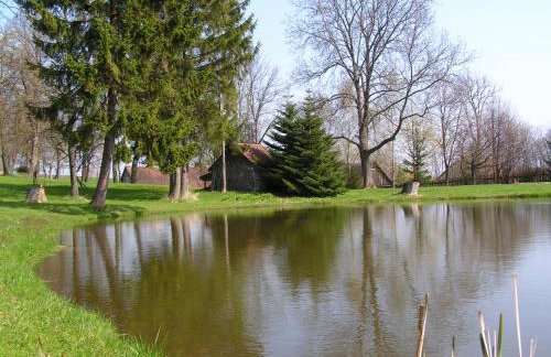 Dworek Szarki - Foto 44