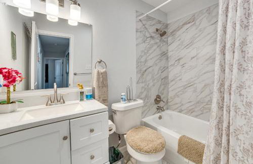 4 Mi to Joe Pool Lake! Cedar Hill Family Haven - Foto 16