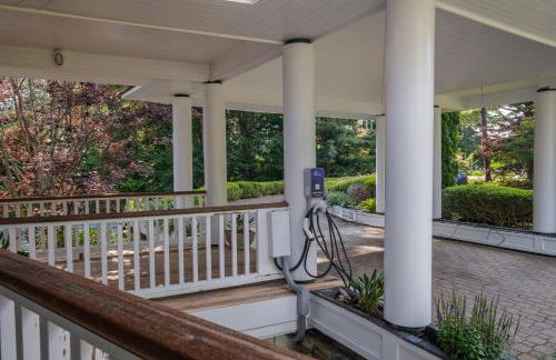 Luxe Coastal Estate Tennis, Beach, Firepit, View - Foto 54