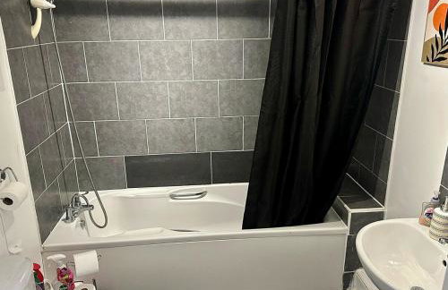 Sianavi Apartments - Caspian Way, Purfleet - Photo 8