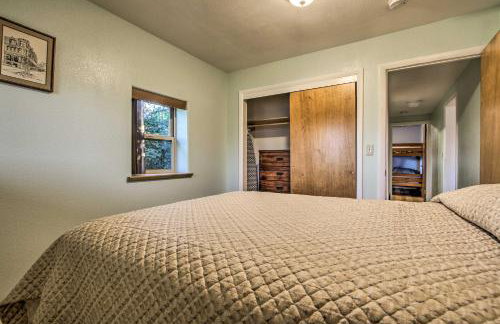 Pet-Friendly Augusta Cabin - Walk to Main Street! - Foto 17