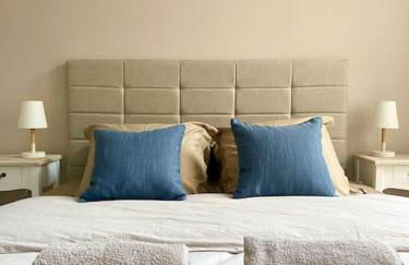 Au pied de la Cathédrale de Bourges - Foto 4