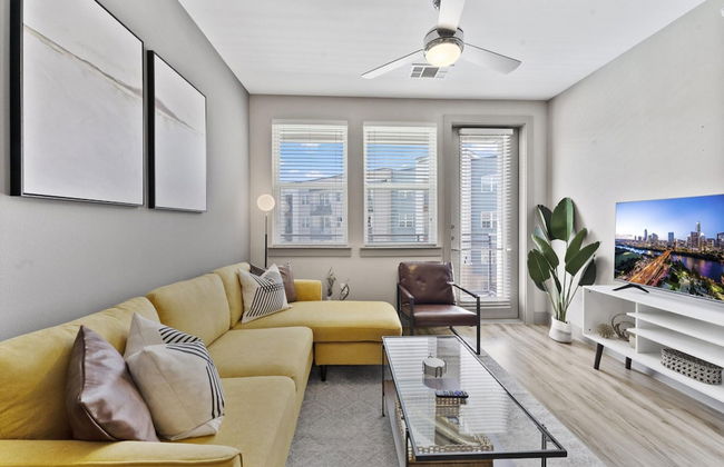 Elegant 1BR King Suite Close to DT w Fast Wifi - Foto 12