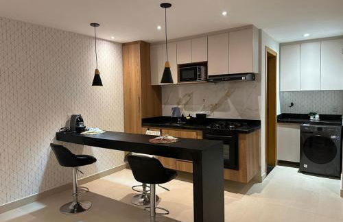 Luxuoso flat na praia de Itaipuacu - Foto 26