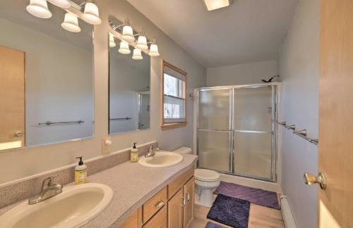 Catskills Mtn Retreat with Panoramic View and Fire Pit - Foto 13