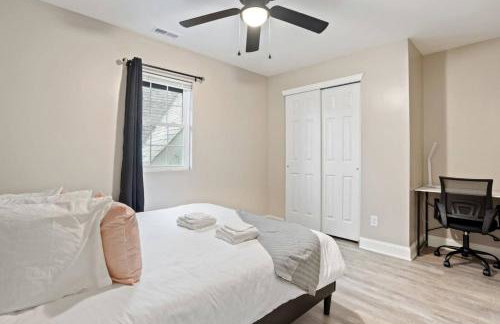 Chic Boho Retreat Near Downtown - Photo 45