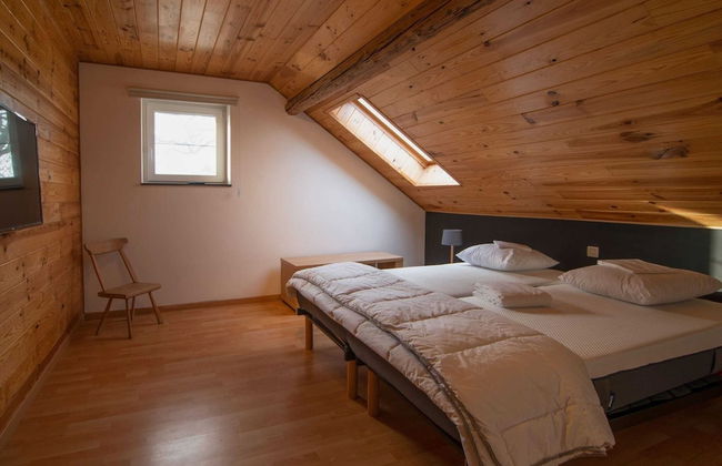 Wonderful Holiday Home in Gouvy with Hot Tub - Photo 10