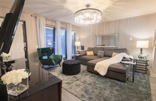 Elegant 2BR w Resort Courtyard in Central Dallas - Foto 1