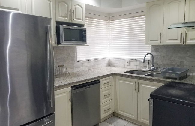 Cozy Private Bedroom Walk To Kennedy Stn - Foto 5